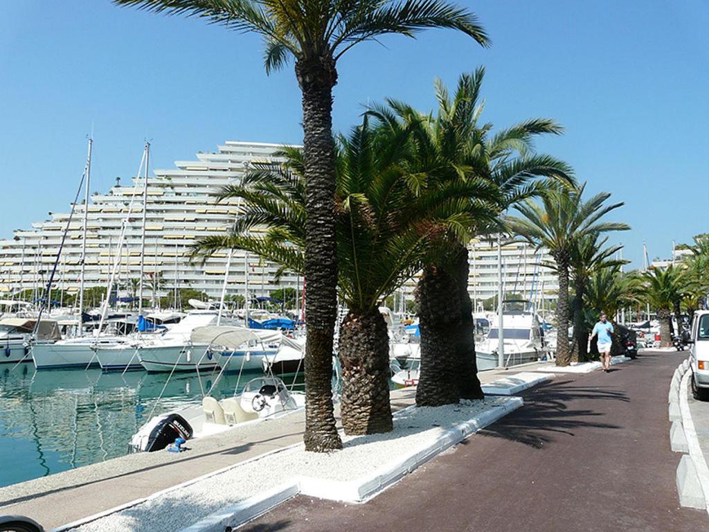 Studio Rez De Jardin Marina Baie Des Anges Villeneuve-Loubet Luaran gambar