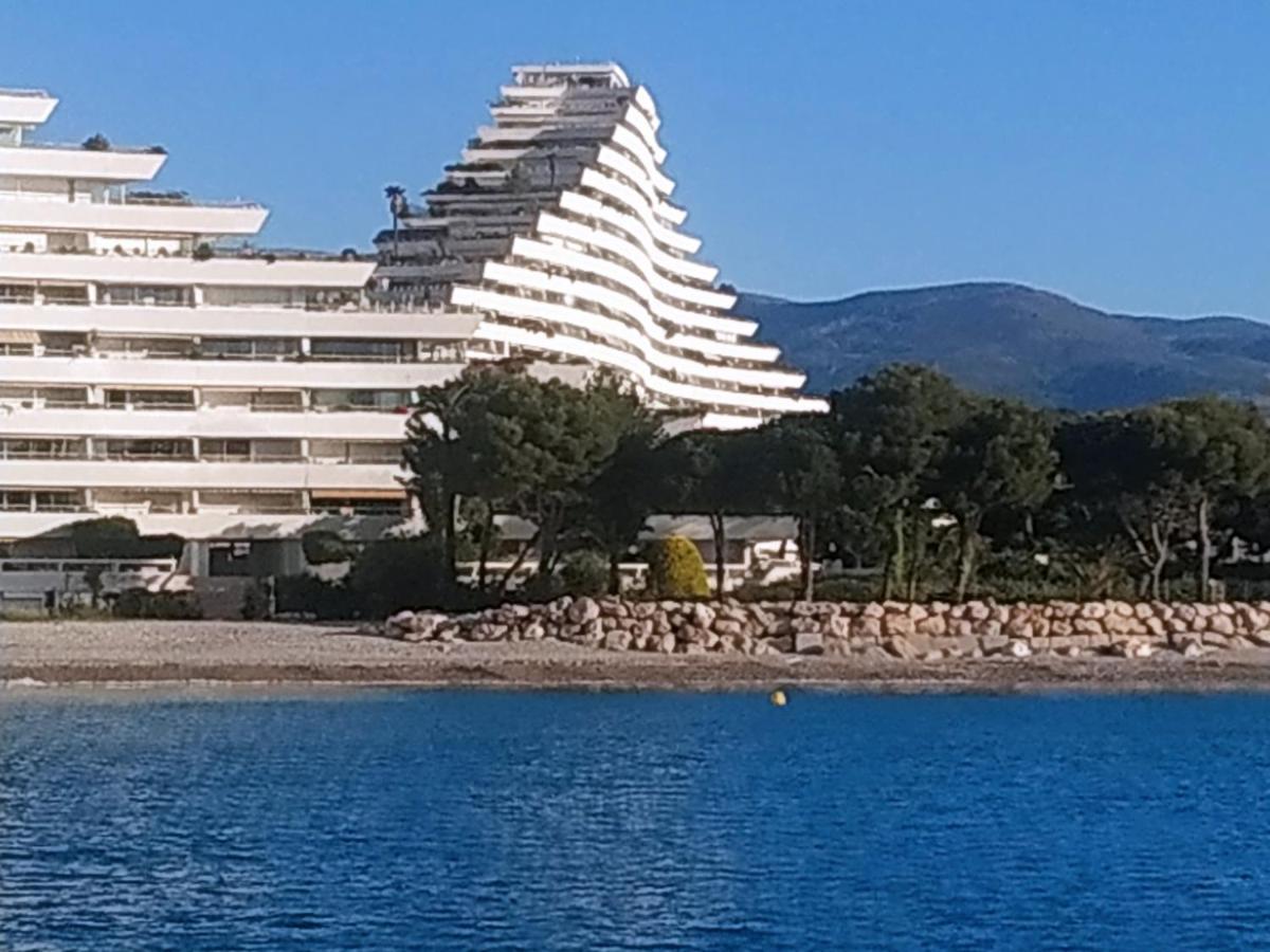 Studio Rez De Jardin Marina Baie Des Anges Villeneuve-Loubet Luaran gambar