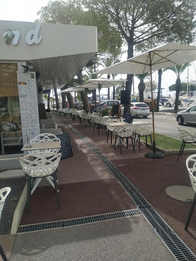 Studio Rez De Jardin Marina Baie Des Anges Villeneuve-Loubet Luaran gambar