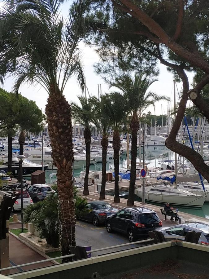 Studio Rez De Jardin Marina Baie Des Anges Villeneuve-Loubet Luaran gambar